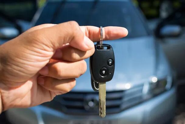 开汽车锁配钥匙