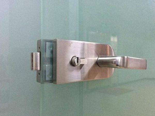 马鞍山换指纹锁（上门开锁价格）