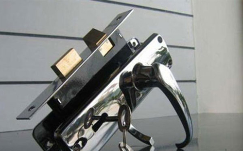 漳州汽车开锁电话（哪里可以换锁）